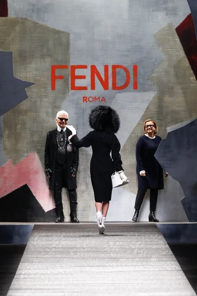 Look 51